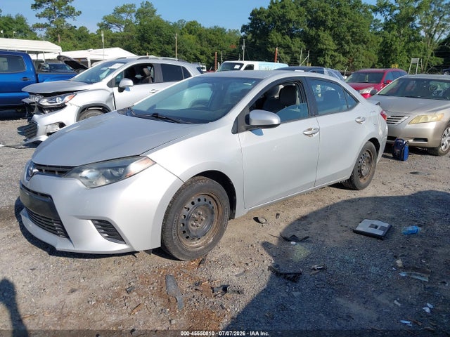 2015 Toyota COROLLA LE — фото 2