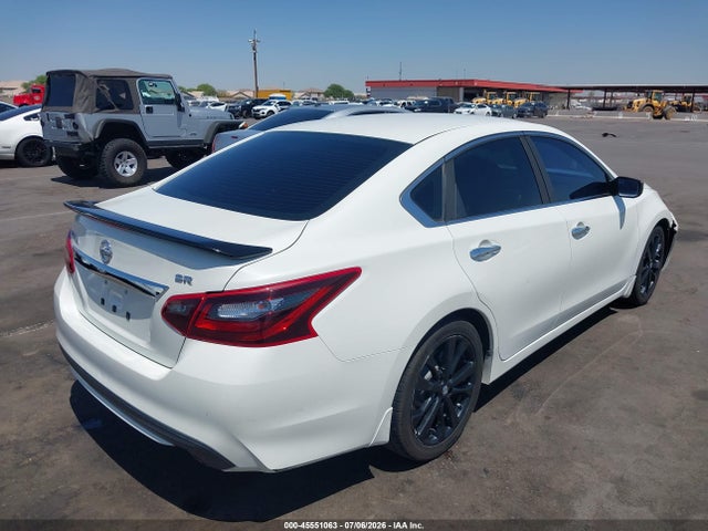 2017 Nissan ALTIMA 2.5 SR 照片 4