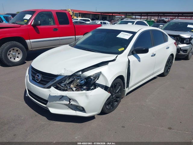 2017 Nissan ALTIMA 2.5 SR 照片 2