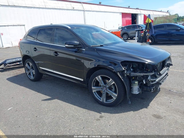 2017 VOLVO XC60 T5 DYNAMIC