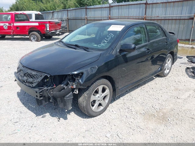 2012 Toyota COROLLA S photo 2
