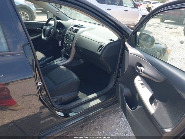 2012 Toyota COROLLA S photo 5