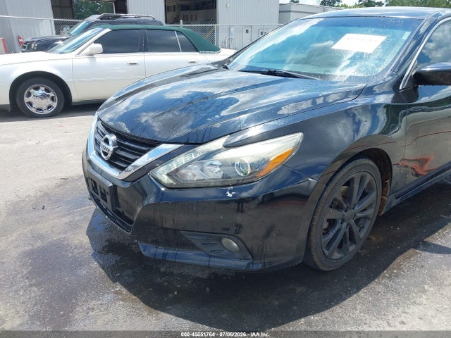 2017 Nissan ALTIMA 2.5 SR 照片 6