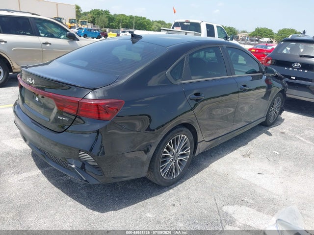 صورة 4 لـ 2022 KIA FORTE GT-LINE