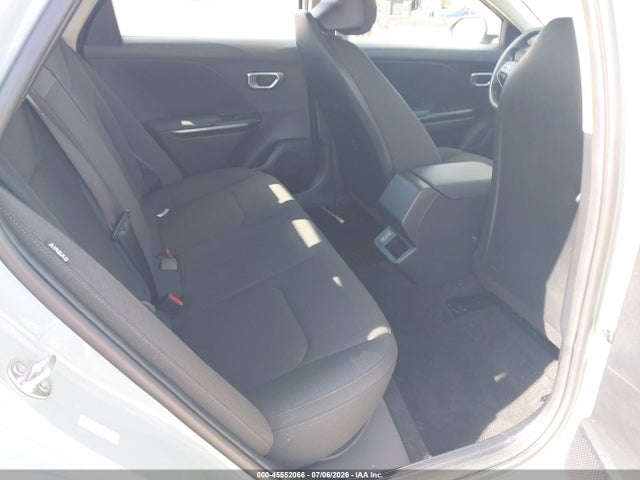 2026 KIA K4 LXS 照片 8