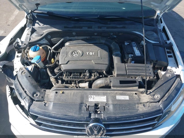 صورة 10 لـ 2016 Volkswagen JETTA 1.8T SPORT