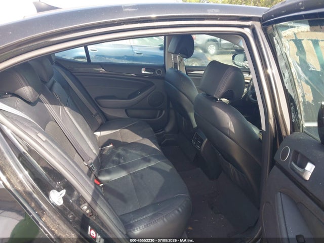 2016 KIA CADENZA photo 8