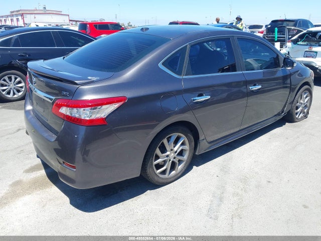 2015 Nissan SENTRA SR — фото 4