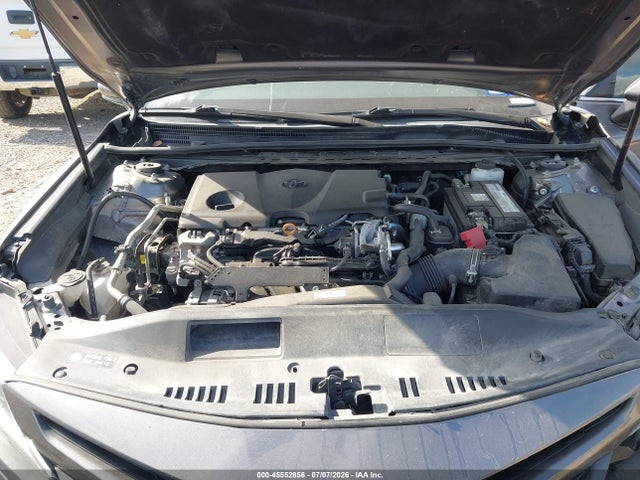 2019 TOYOTA CAMRY SE 10