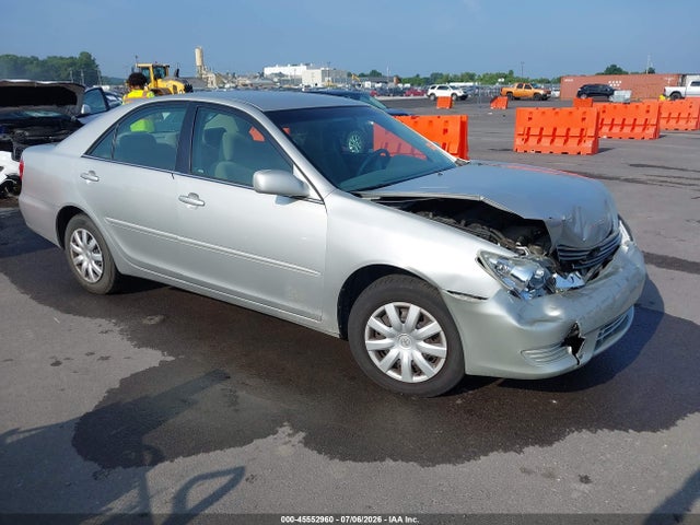 2005 TOYOTA CAMRY LE