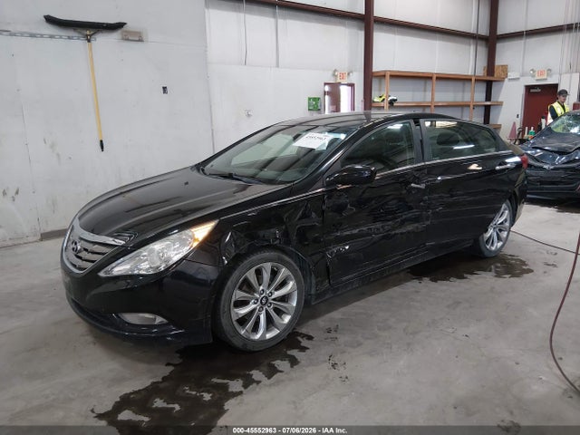 2013 Hyundai SONATA SE 照片 2