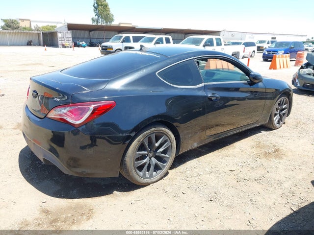صورة 4 لـ 2013 Hyundai GENESIS 2.0T