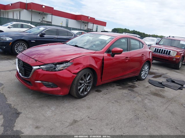2018 Mazda MAZDA3 GRAND TOURING — фото 2