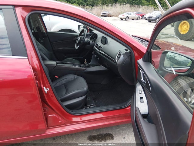 صورة 5 لـ 2018 Mazda MAZDA3 GRAND TOURING