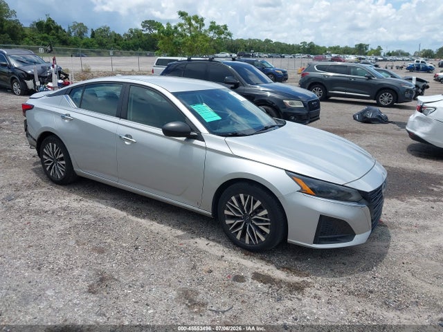 2024 NISSAN ALTIMA SV FWD