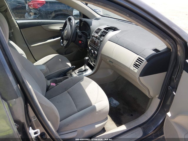 صورة 5 لـ 2011 Toyota COROLLA LE