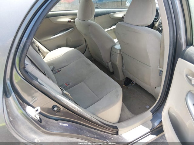 صورة 8 لـ 2011 Toyota COROLLA LE