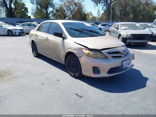 2011 TOYOTA COROLLA LE