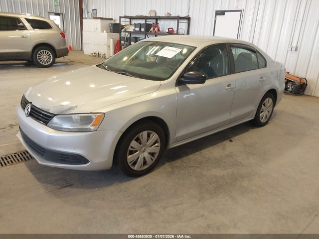 2012 Volkswagen JETTA 2.0L S — фото 2