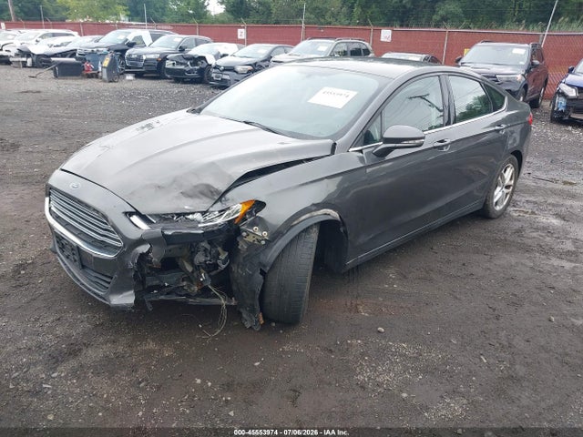 2016 FORD FUSION SE 照片 2