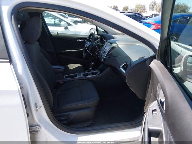 صورة 5 لـ 2018 Chevrolet CRUZE LS AUTO