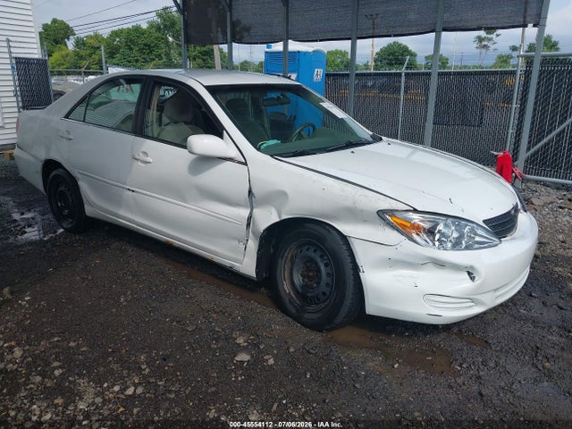 2003 TOYOTA CAMRY LE