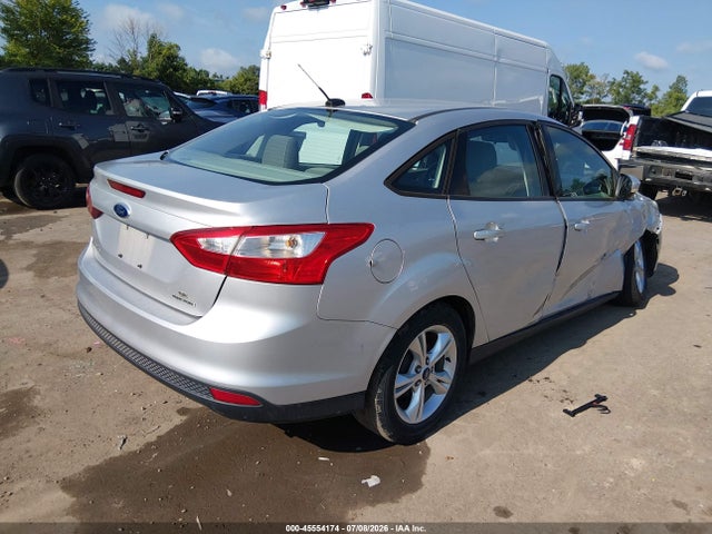 صورة 4 لـ 2014 FORD FOCUS SE