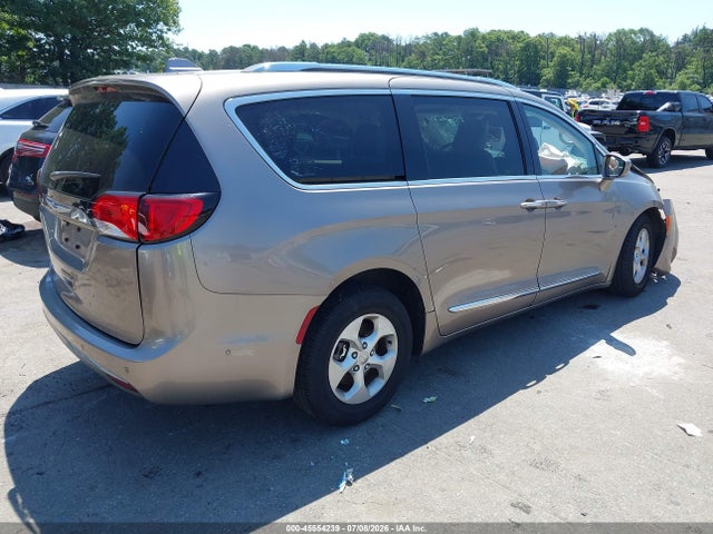 2017 CHRYSLER PACIFICA TOURING-L PLUS 4