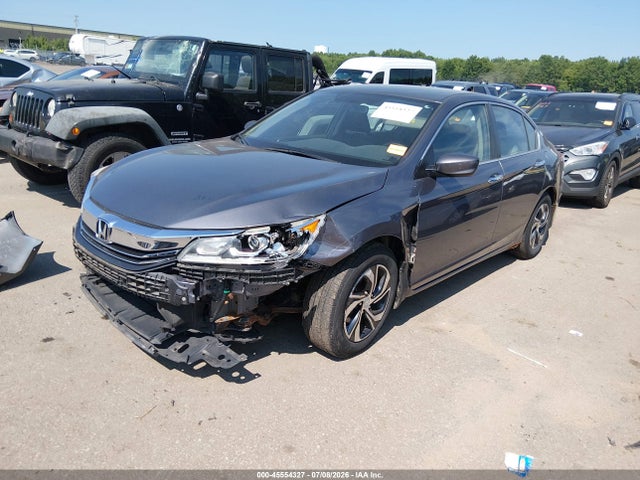 2016 Honda ACCORD LX — фото 2