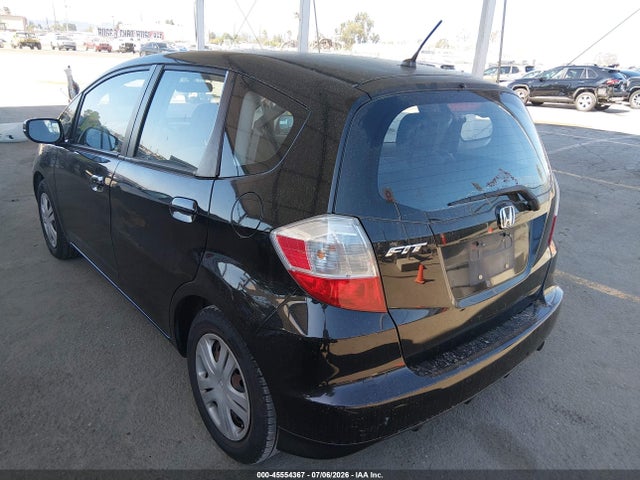 2011 Honda FIT — фото 3