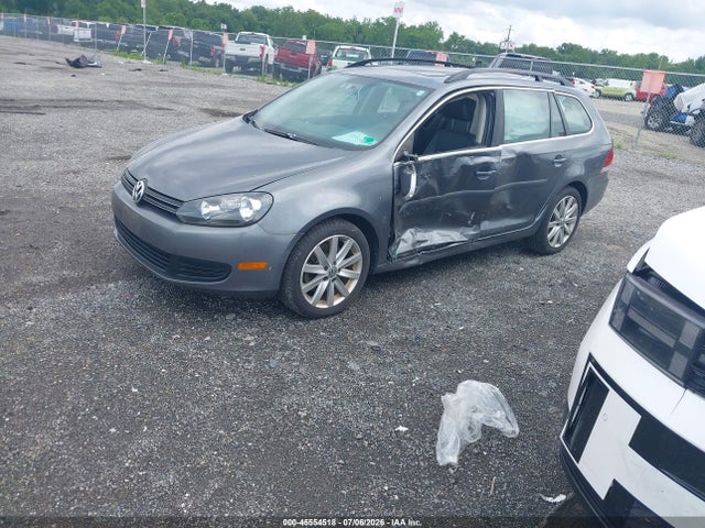 2014 Volkswagen JETTA SPORTWAGEN 2.0L TDI 照片 2
