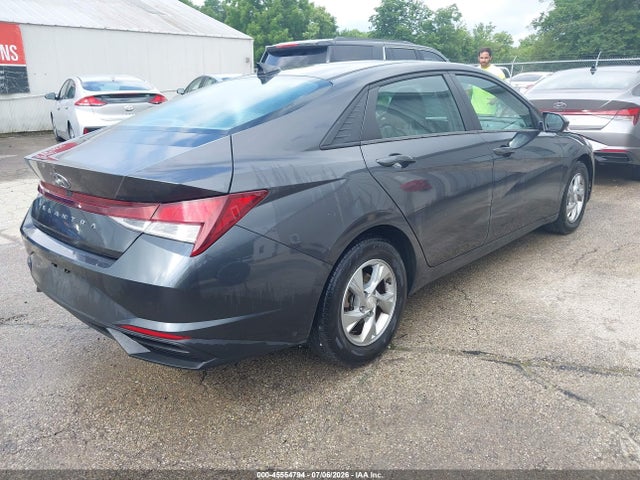 صورة 4 لـ 2021 Hyundai ELANTRA SE