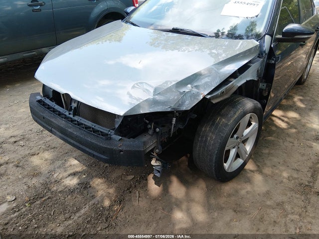 2012 Volkswagen PASSAT 2.5L SE photo 6