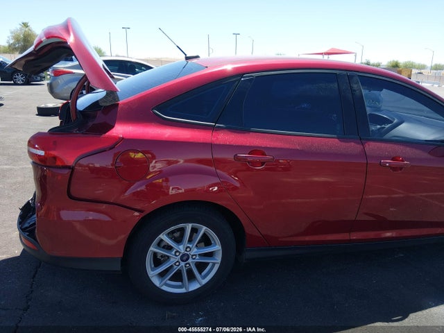صورة 6 لـ 2017 FORD FOCUS SE