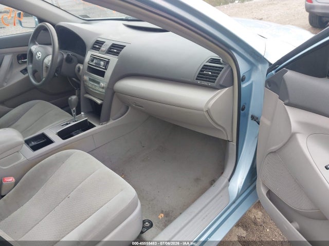 2009 Toyota CAMRY HYBRID photo 5