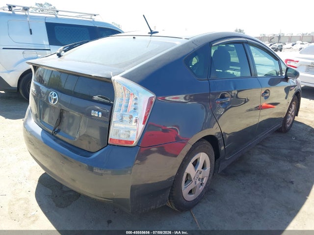 2011 Toyota PRIUS TWO 照片 4