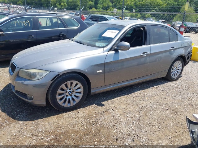 2009 BMW 328I 照片 2