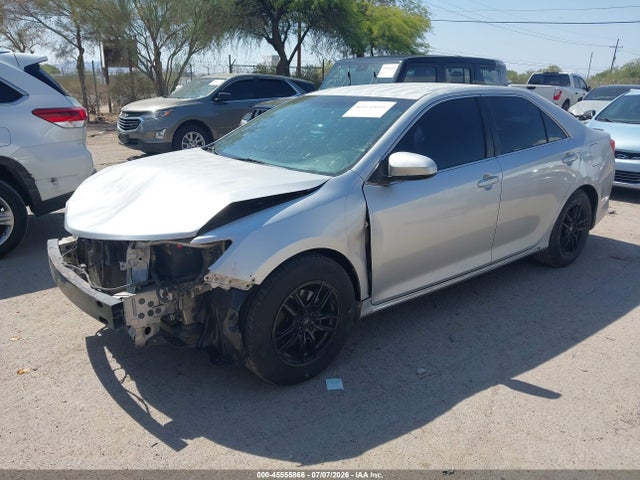 2012 Toyota CAMRY LE 照片 2