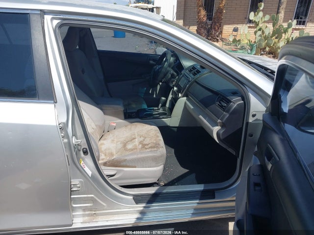 2012 Toyota CAMRY LE 照片 5