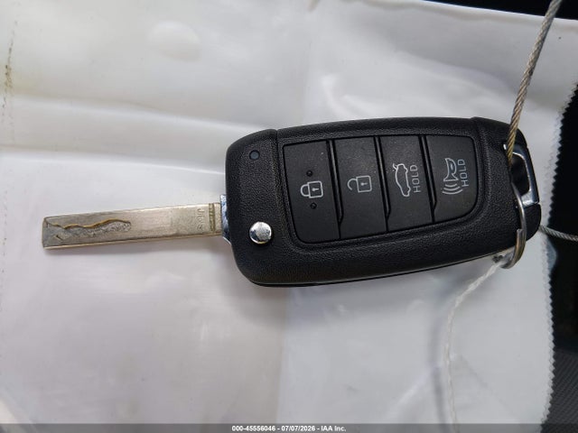 صورة مصغرة 11 لـ 2025 Hyundai ELANTRA SE