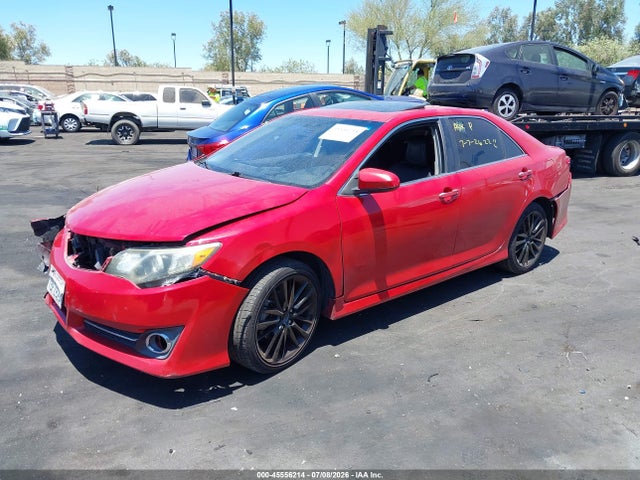 2013 Toyota CAMRY SE 照片 2