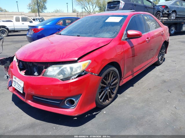 2013 Toyota CAMRY SE 照片 6