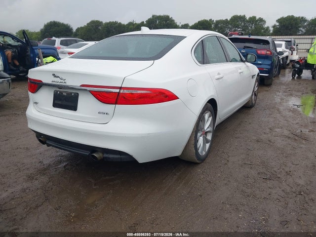2019 JAGUAR XF 25T PREMIUM 4