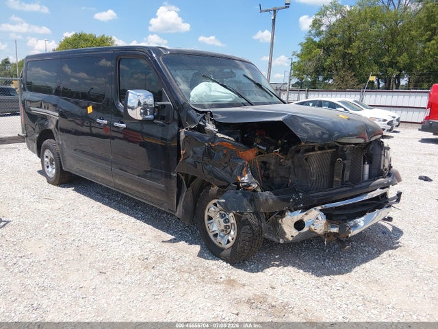 2013 NISSAN NV SL V8