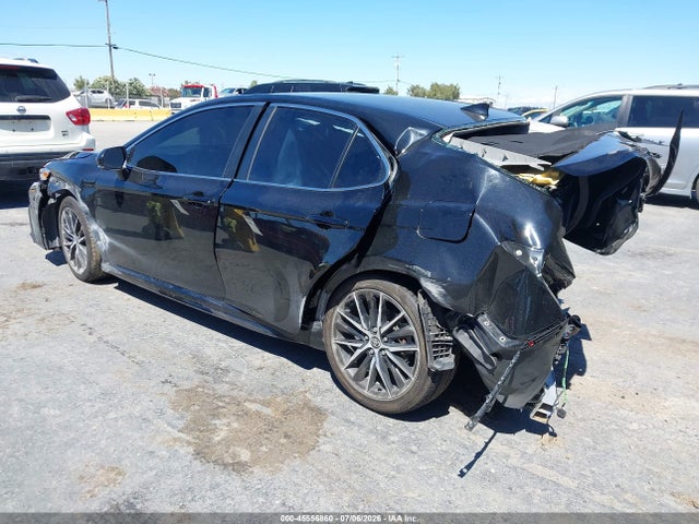 2023 TOYOTA CAMRY SE 3