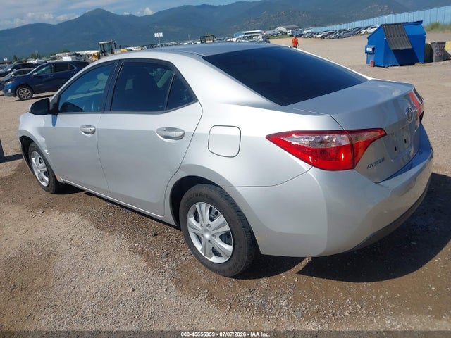 2017 Toyota COROLLA L photo 3