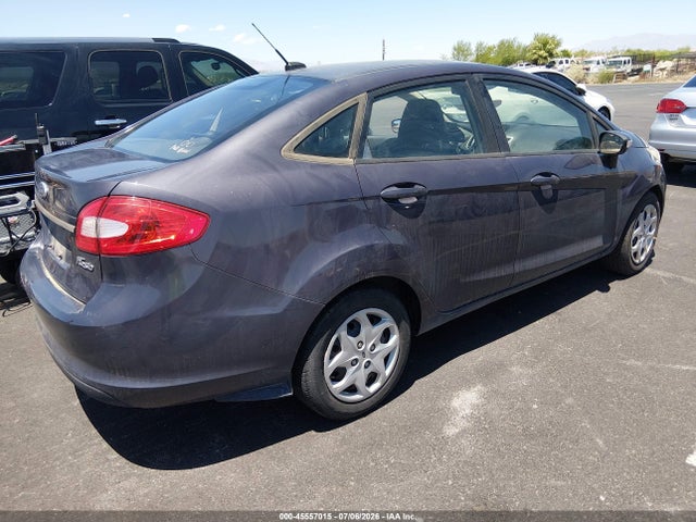 2013 FORD FIESTA SE 照片 4