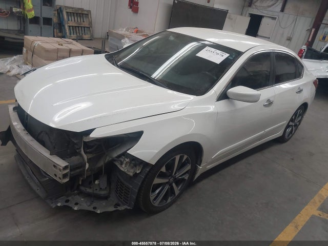 2016 Nissan ALTIMA 2.5 SR 照片 2