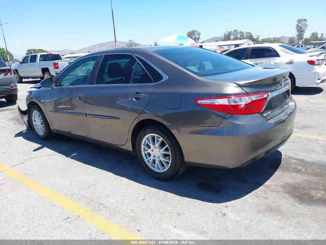 2017 Toyota CAMRY SE 照片 3