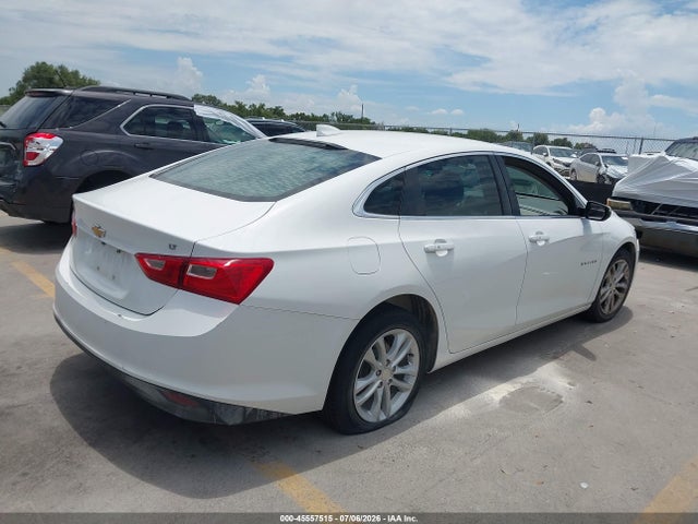 2017 Chevrolet MALIBU 1LT — фото 4